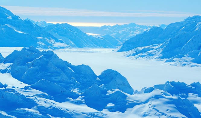 Flightseeing trip - At times we're not far from the Alaska border or the Pacific Ocean