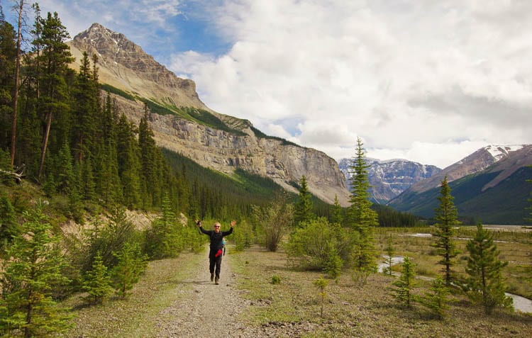 5 Stunning Hikes You'll Want to do Along the Icefields Parkway