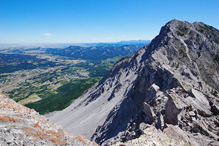 3 of the Best Hikes in the Crowsnest Pass Area