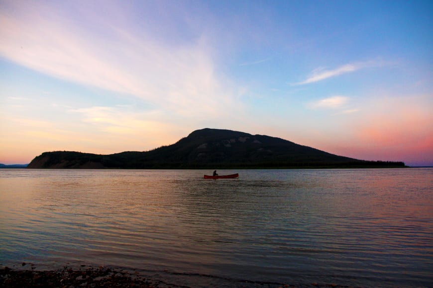 An Unforgettable Paddling Trip on the Remote Mountain River, NWT