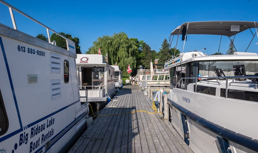 Le Boat: A Cruising Vacation on the Rideau Canal You'll Want to Try